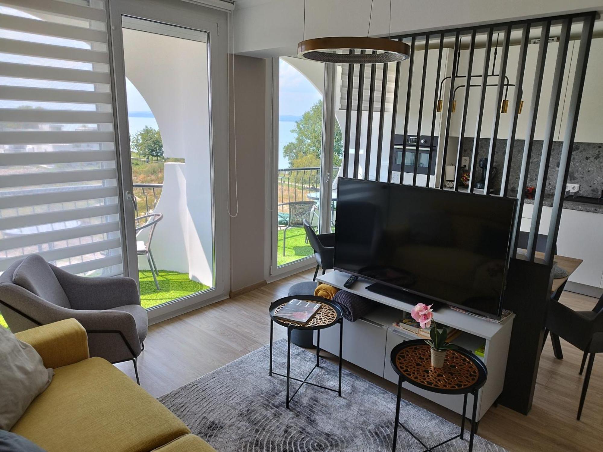 Silver Harmony Apartman Siófok Exteriér fotografie